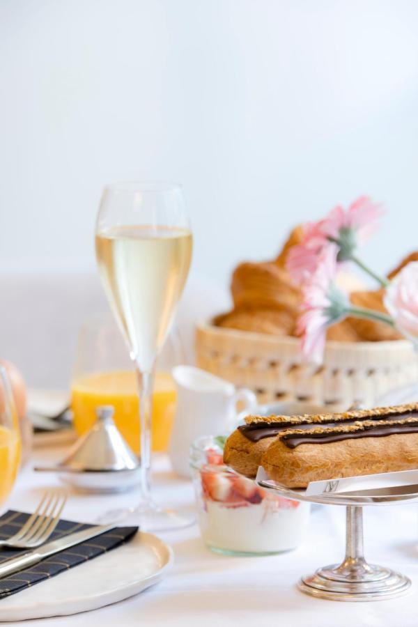 L'histoire De L'éclair Bruges